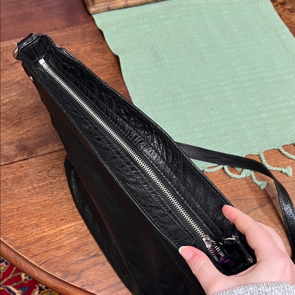 Coach F15471 Zoe Hobo Bag - Picture 6 of 8